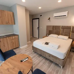 https://lacasa-royal.istanbul-turkeyhotels.com